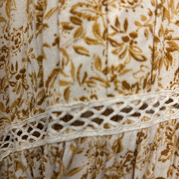 Free People blouse - Picture 4 of 4